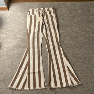 Mid-rise Bell Bottoms